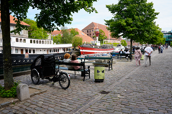 Læs artiklen om arkitektur og sanser